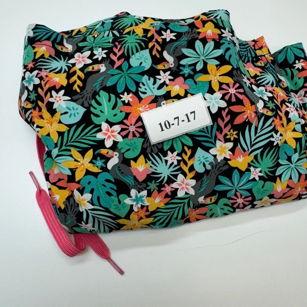 Chubbies Swim Trunks Mens Small Black Tropical Toucan Floral Summer Vacation